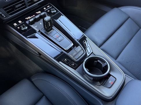 Certified 2025 Porsche 911 Carrera image 21