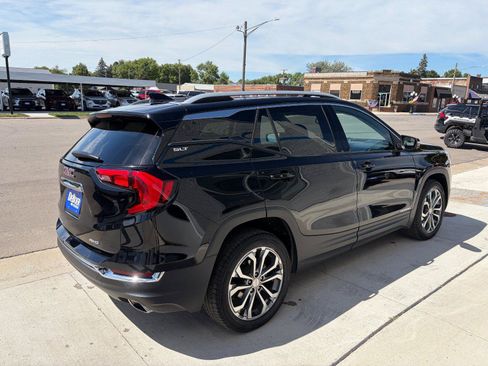 Used 2020 GMC Terrain SLT w/ Preferred Package AWD/4WD image 5