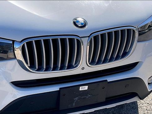 Used 2017 BMW X3 xDrive28i image 34