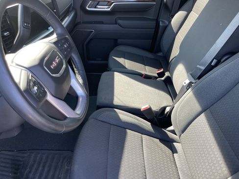 Used 2025 GMC Sierra 1500 SLE w/ Preferred Package AWD/4WD image 11