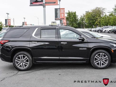 Used 2023 Chevrolet Traverse High Country AWD/4WD image 26