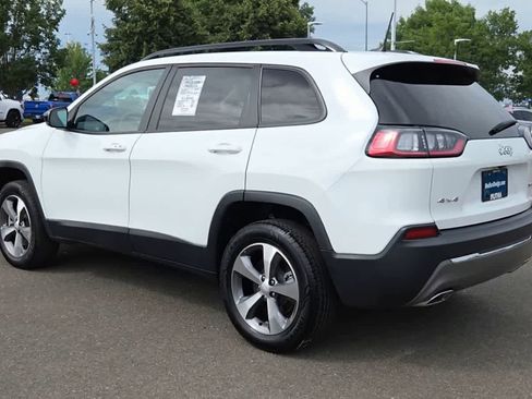 Used 2022 Jeep Cherokee Limited AWD/4WD image 6