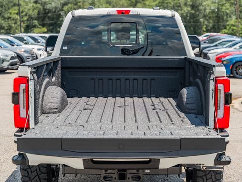 Used 2025 Ford F350 Platinum image 14