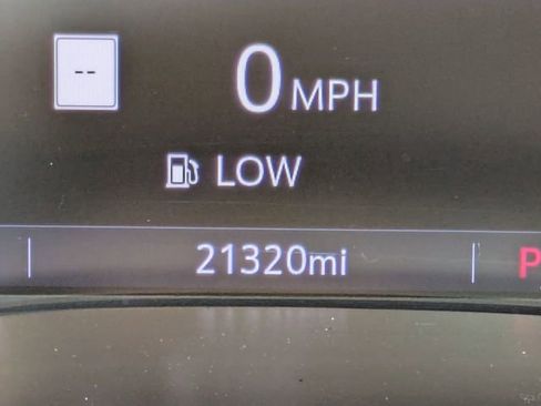 Used 2022 Chevrolet Colorado Z71 image 22