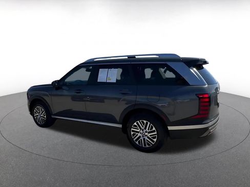 Used 2026 Hyundai Palisade SEL FWD image 9