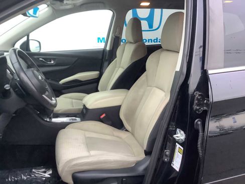 Used 2023 Subaru Ascent Premium w/ Convenience Package image 11