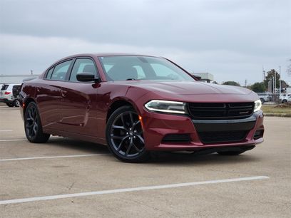 Used 2020 Dodge Charger SXT w/ Blacktop Package