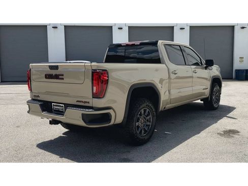 Certified 2022 GMC Sierra 1500 AT4X AWD/4WD image 8