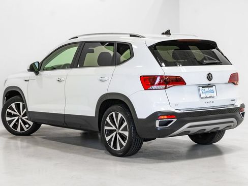 Used 2022 Volkswagen Taos SE AWD/4WD image 26