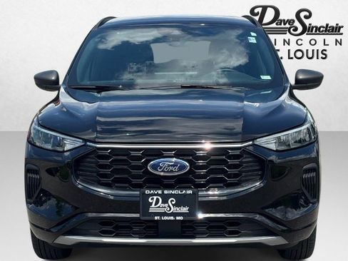 Used 2024 Ford Escape ST-Line w/ Tech Pack #1 AWD/4WD image 8