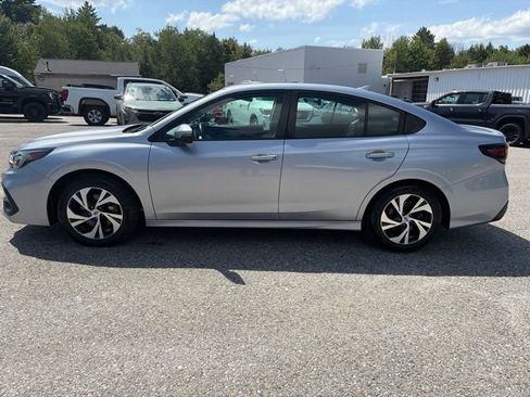 Used 2024 Subaru Legacy Premium AWD/4WD image 3