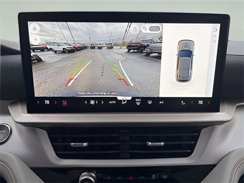 New 2026 Ford Explorer Active w/ Active Comfort Package image 14