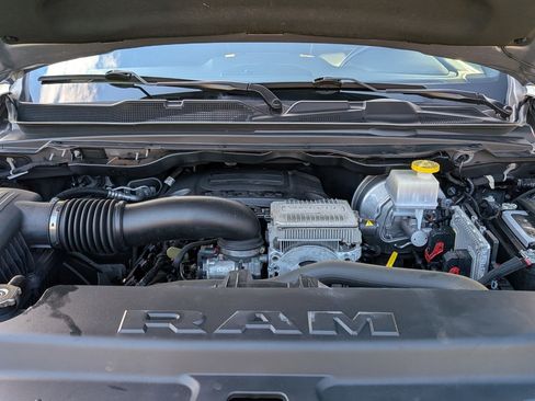 Certified 2022 RAM 1500 Laramie image 40