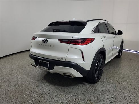 Used 2023 INFINITI QX55 Luxe w/ Cargo Package image 4