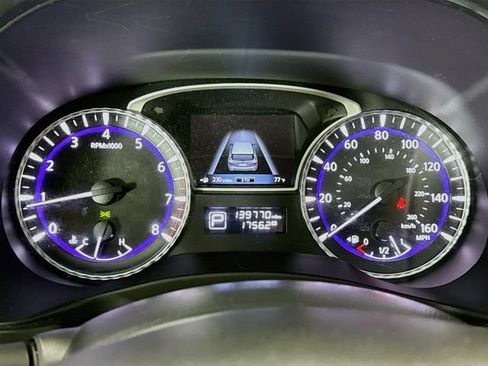 Used 2013 INFINITI JX35 AWD w/ Premium Pkg image 12
