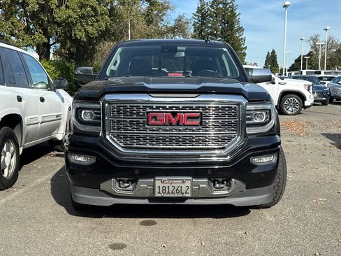 Used 2018 GMC Sierra 1500 Denali w/ Denali Ultimate Package image 6