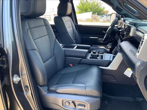 Certified 2025 Toyota Tundra SR5 w/ SR5 Premium Package AWD/4WD image 9