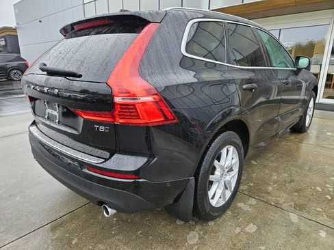 Used 2019 Volvo XC60 T5 Momentum w/ Advanced Package AWD/4WD image 5