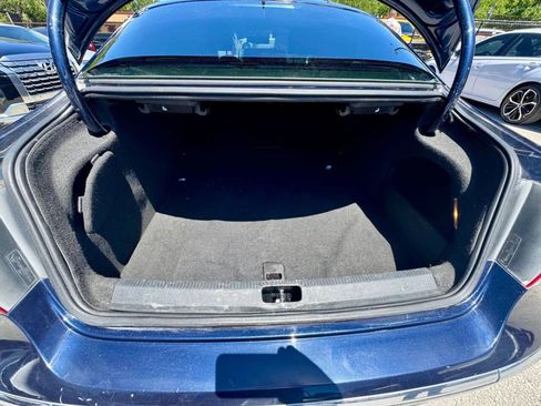 Used 2013 Volkswagen CC R-Line image 12