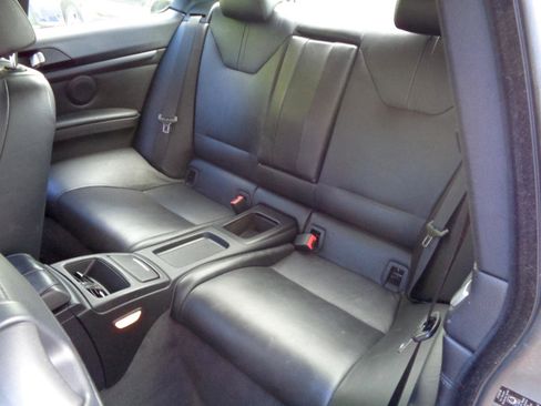 Used 2011 BMW M3 Coupe RWD image 10