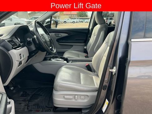 Used 2018 Honda Pilot Elite image 11