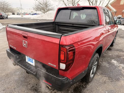 Certified 2023 Honda Ridgeline RTL image 3