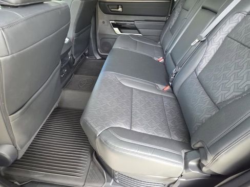 Used 2024 Toyota Tundra Limited AWD/4WD image 10