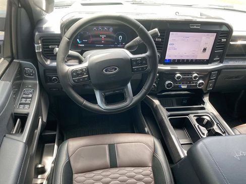 Used 2026 Ford F250 Lariat w/ Black Appearance Package AWD/4WD image 19