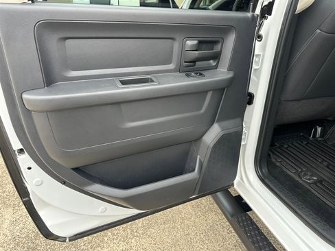 Used 2012 RAM 3500 ST w/ Chrome Appearance Group image 19