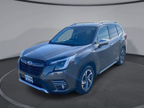 Used 2023 Subaru Forester Touring image 1