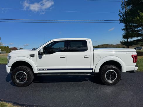 Used 2017 Ford F150 Lariat w/ Equipment Group 502A Luxury image 3