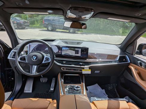 New 2026 BMW X5 xDrive40i w/ Executive Package AWD/4WD image 18