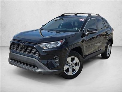 Used 2020 Toyota RAV4 XLE w/ Carpet Mat Package