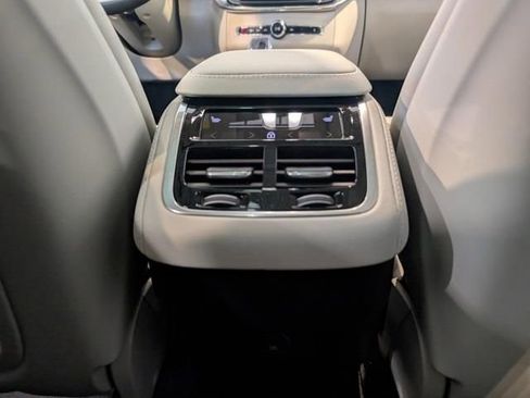 New 2026 Volvo XC90 B6 Ultra w/ Protection Package AWD/4WD image 26
