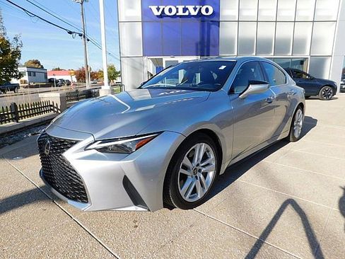 Used 2021 Lexus IS 300 IS 300 w/ Comfort Package image 3