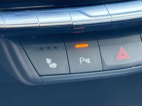 Used 2024 Cadillac XT4 Sport w/ Cold Weather Package AWD/4WD image 20