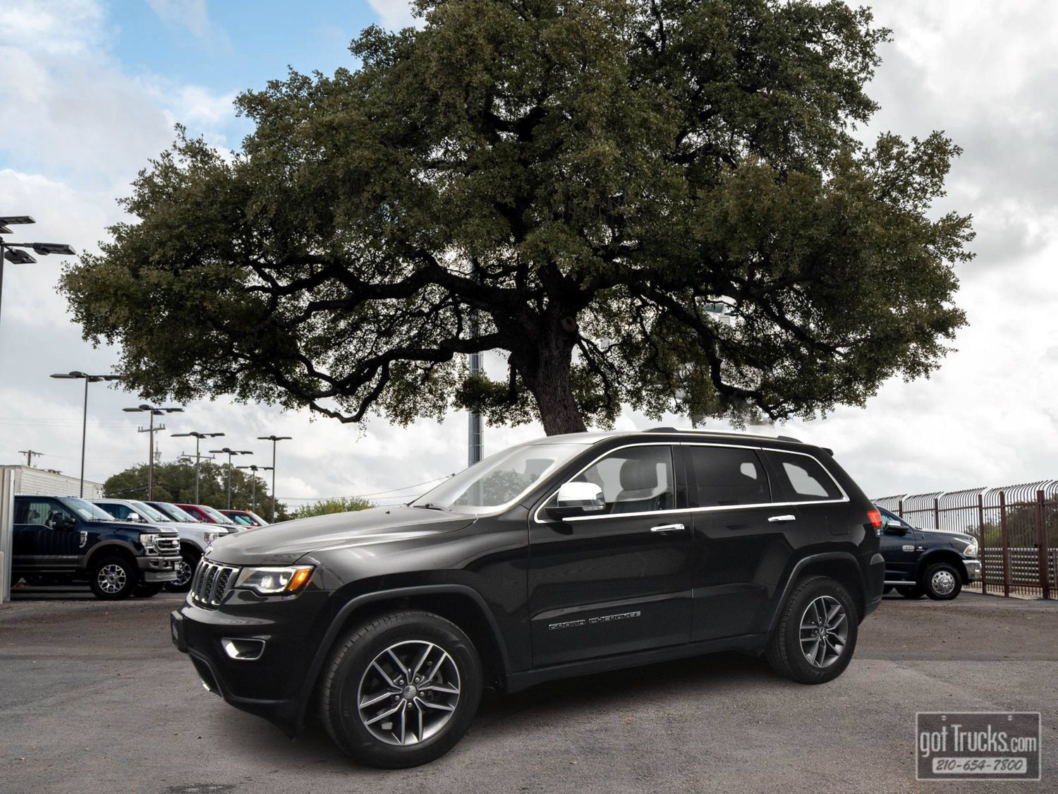 Used 2018 Jeep Grand Cherokee Limited w/ Luxury Group II RWD image 1