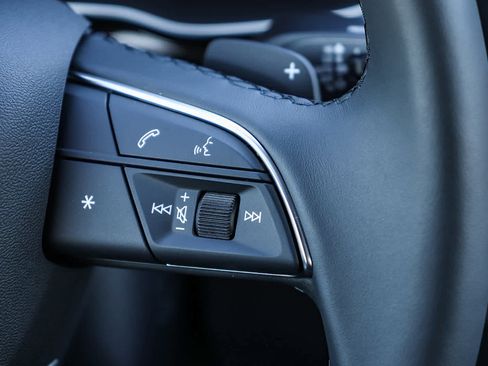 New 2025 Audi Q3 2.0T Premium image 21