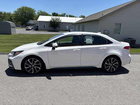 Used 2022 Toyota Corolla SE FWD image 7