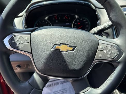 Used 2023 Chevrolet Traverse LT AWD/4WD image 28