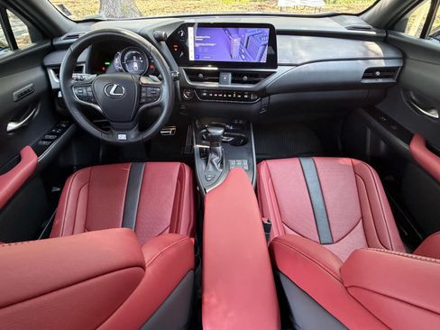 Used 2023 Lexus UX 250h F Sport FWD image 35