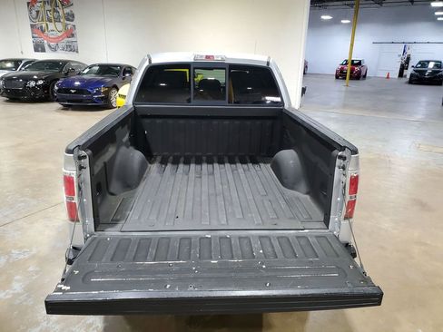 Used 2011 Ford F150 XLT w/ XLT Chrome Pkg image 43