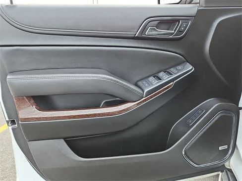 Certified 2020 GMC Yukon XL SLT image 29