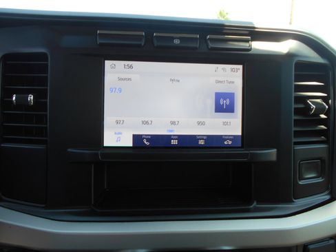 Used 2025 Ford F550 2WD Regular Cab Super Duty image 4