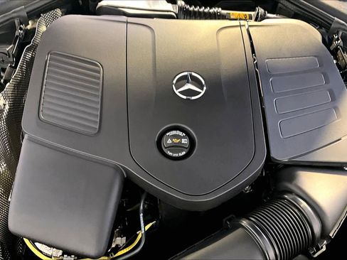 New 2026 Mercedes-Benz E 350 4MATIC Sedan image 15