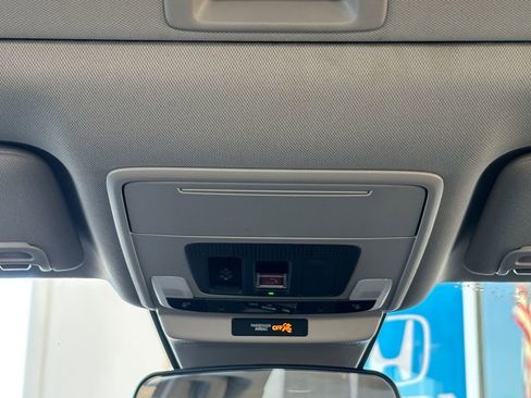 Used 2023 Honda Accord EX image 19