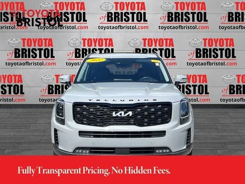 Used 2022 Kia Telluride SX w/ SX Prestige Package AWD/4WD image 9