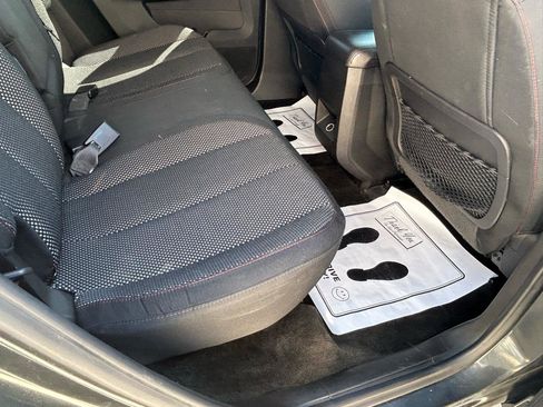 Used 2017 GMC Terrain SLE w/ Chrome Edition AWD/4WD image 11