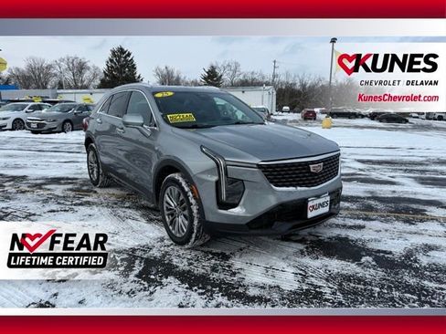 Used 2025 Cadillac XT4 Premium Luxury AWD/4WD image 1