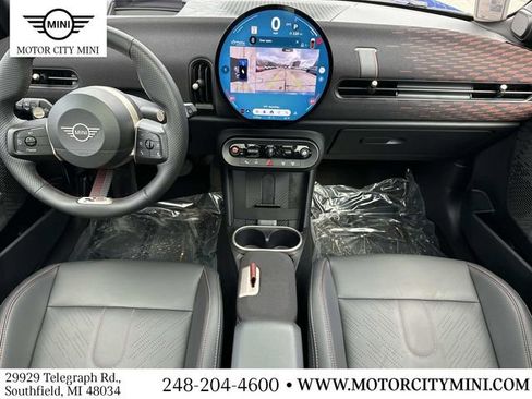 Certified 2025 MINI Cooper S image 17